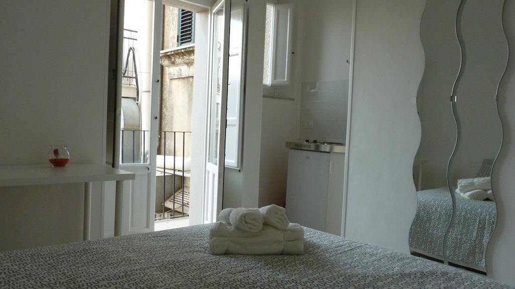 L'Altra Modica Locazione Turistica Apartment Bilik gambar
